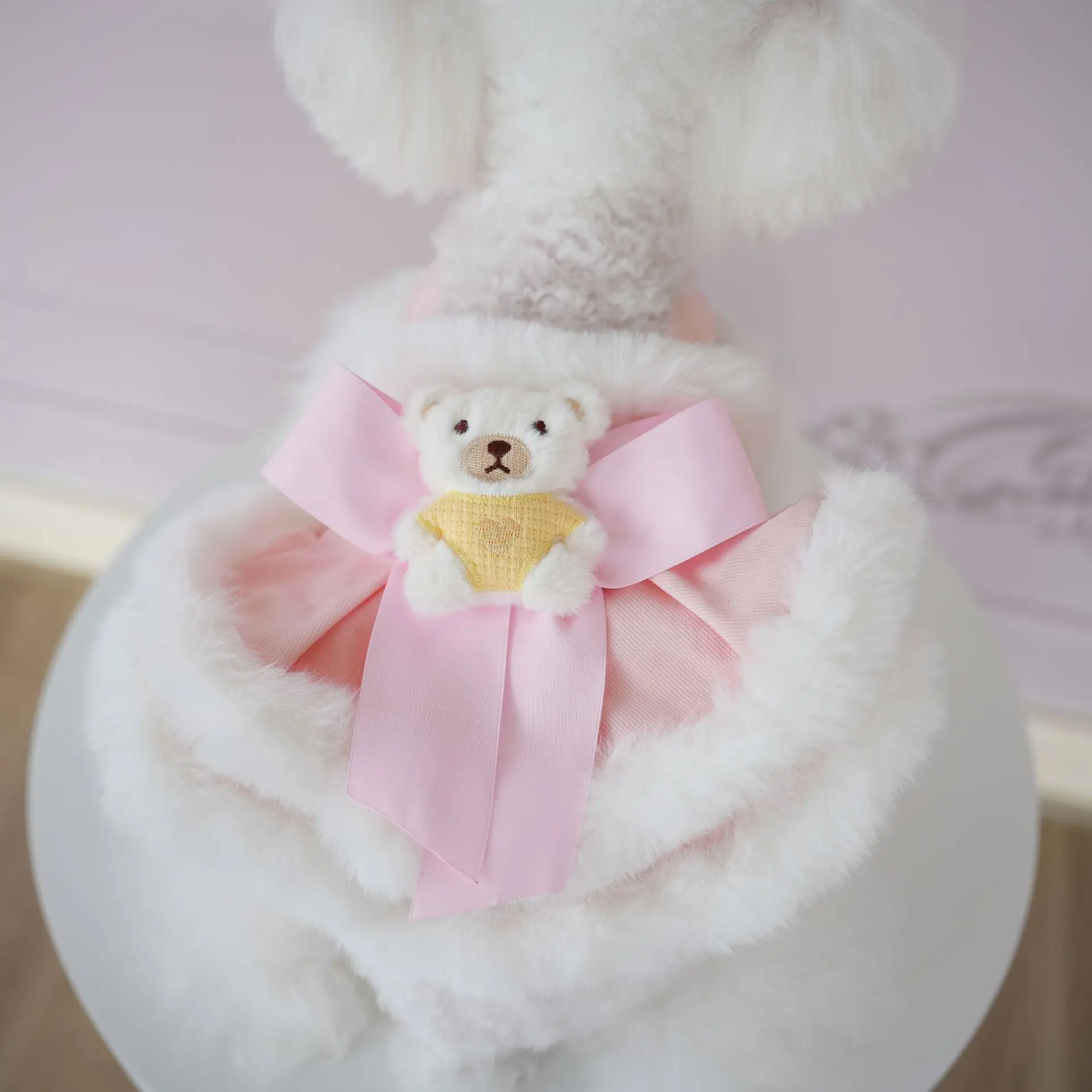 Vestido de tirantes de encaje de felpa para mascotas, abrigo de oso lindo, falda de oso de lana, ropa de cachorro de oso de peluche para perros pequeños, Otoño e Invierno