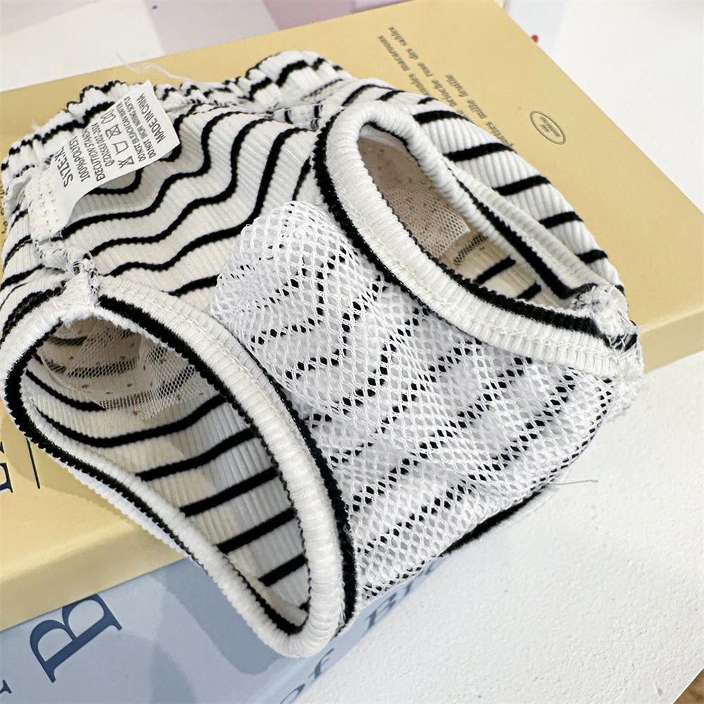 Pantalones de pañales fisiológicos para perros pequeños, pantalones cortos pelados para mascotas con almohadillas protectoras de pasta para Chihuahua Yorkshire, perros femeninos - imagen 2