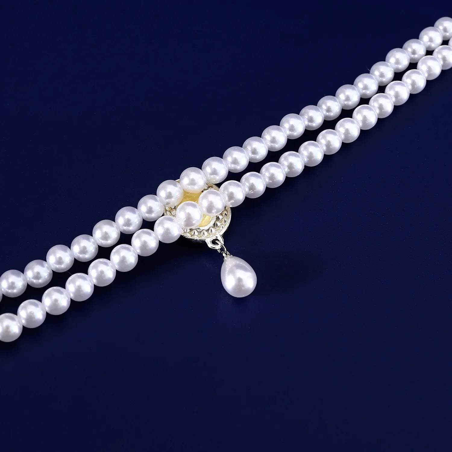 Collar de lujo con 2 filas de perlas para cachorros y gatos, accesorios de joyería de cristal para mascotas a la moda con colgante de corazón de diamante brillante - imagen 3