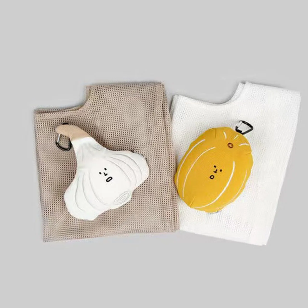 Bolsa de basura de felpa para perro, bolsa de almacenamiento colgante, llavero de muñeca, bolsa de aperitivos de viaje para perros de dibujos animados, mochila para mascotas - imagen 3