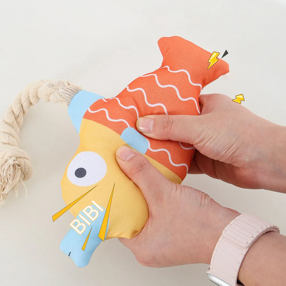 Juguete para mascotas con cuerda de algodón chirriante, juguete de peluche para masticar peces falsos para perros y gatos, juguete molar interactivo de juerra, - imagen 4