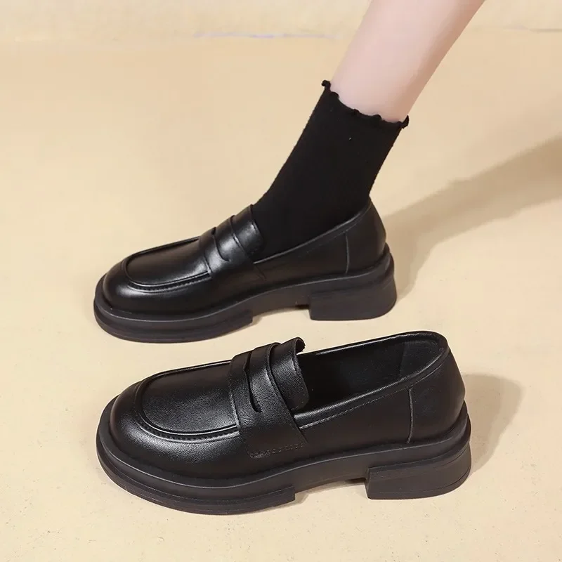 Zapatos de estudiante universitario de estilo japonés nuevos, zapatos de Cosplay de Lolita para mujer/niña, zapatos de plataforma de uniforme negro/café a la moda 2025