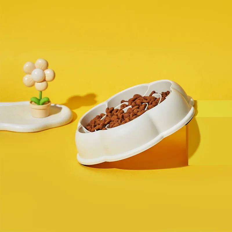 Cuenco antideslizante para comer lento para gatos, plato antiderrames y antiderrames para mascotas con patrones elevados para controlar las porciones - imagen 3