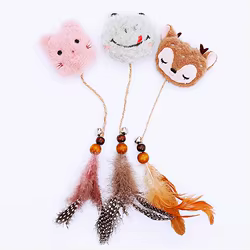 Juguete interactivo de peluche para gatos con plumas y campana