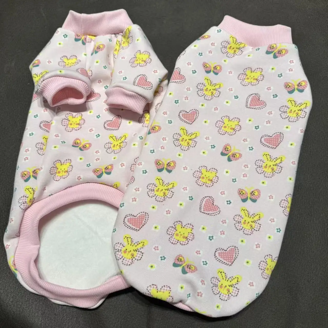 Abrigo de lana rosa para gato Sphynx en invierno, sudadera suave con flores para gatitos, pijamas gruesos y cálidos de otoño para Devon Rex - imagen 4