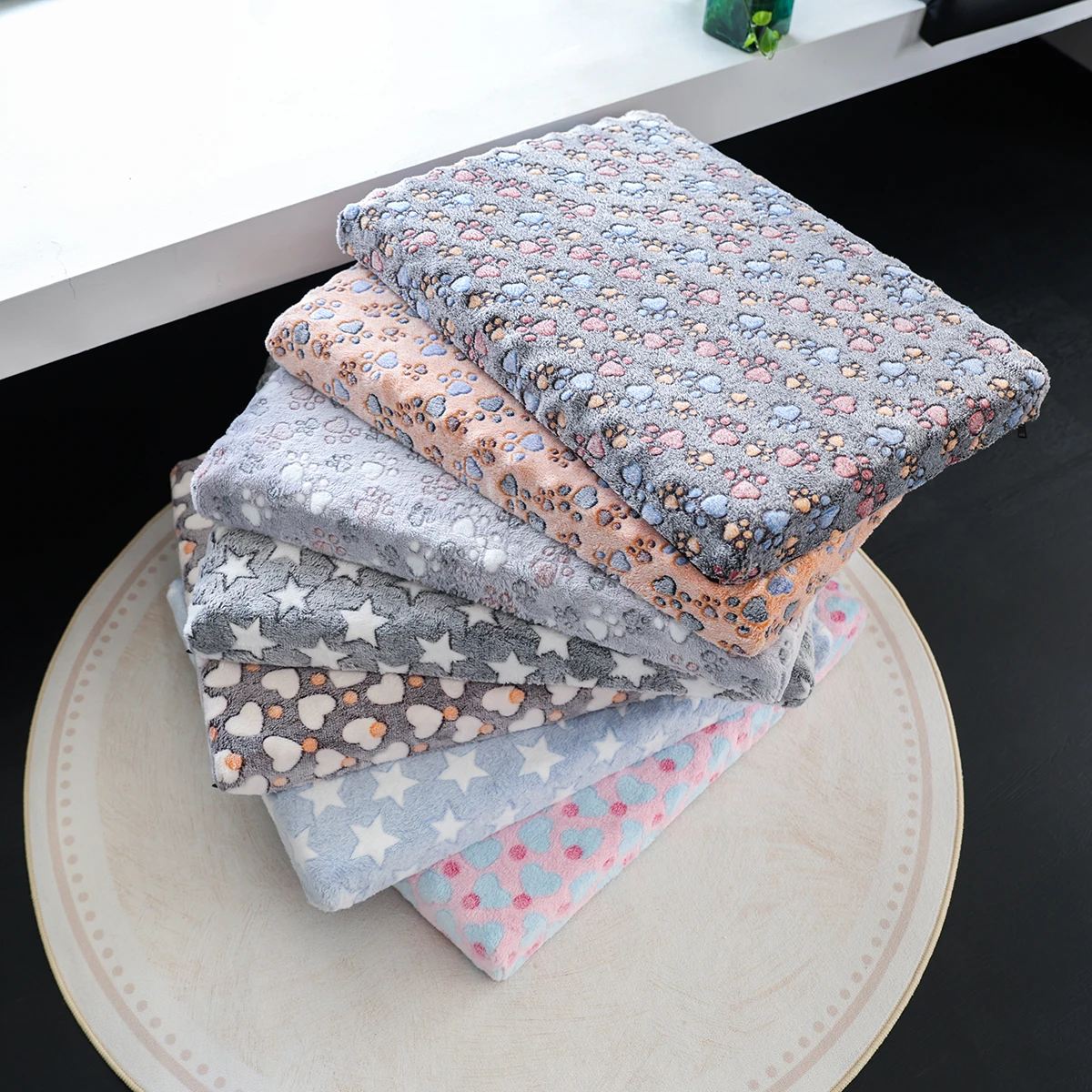 Almohadilla de lavado extraíble para invierno, almohadillas para jaulas para perros, cálidas y a la moda, perrera para perros y gatos, nuevas almohadillas especiales para dormir para mascotas - imagen 3