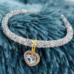 Collar con corazón de circonita para perros y gatos – Ajuste regulable