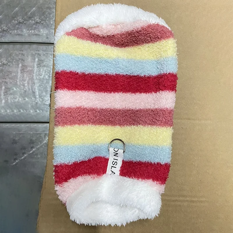 Ropa de lujo para perros pequeños