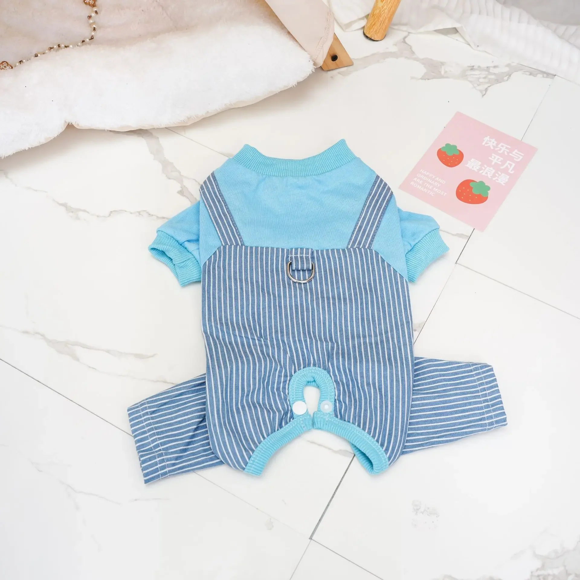 Mono a rayas para mascotas, ropa para perros pequeños, ropa de retazos de colores contrastantes, pantalones con tirantes para el hombro de cuatro patas, oso de peluche - imagen 3