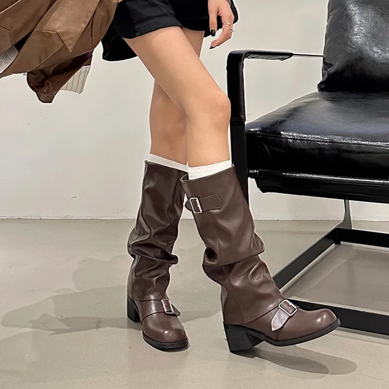 Botas de mujer 2025 hasta la rodilla plataforma tacones gruesos tendencia Punk gótico New Rock cuero moda zapatos de mujer calzado de motocicleta - imagen 4