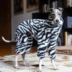 Abrigo de terciopelo cebra para galgos y perros pequeños