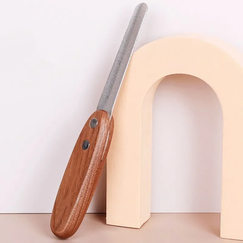 Molinillo de uñas para perros, recortador de uñas de acero inoxidable con mango de madera, molinillo de uñas para perros, limpieza de garras, suministros para el cuidado de mascotas - imagen 4