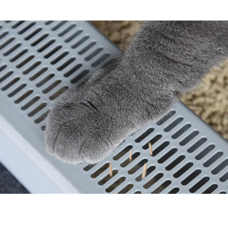 Caja de arena de gran espacio para mascotas, desodorante semicerrado, resistente a las salpicaduras, inodoro con pala para gatos y perros pequeños - imagen 4