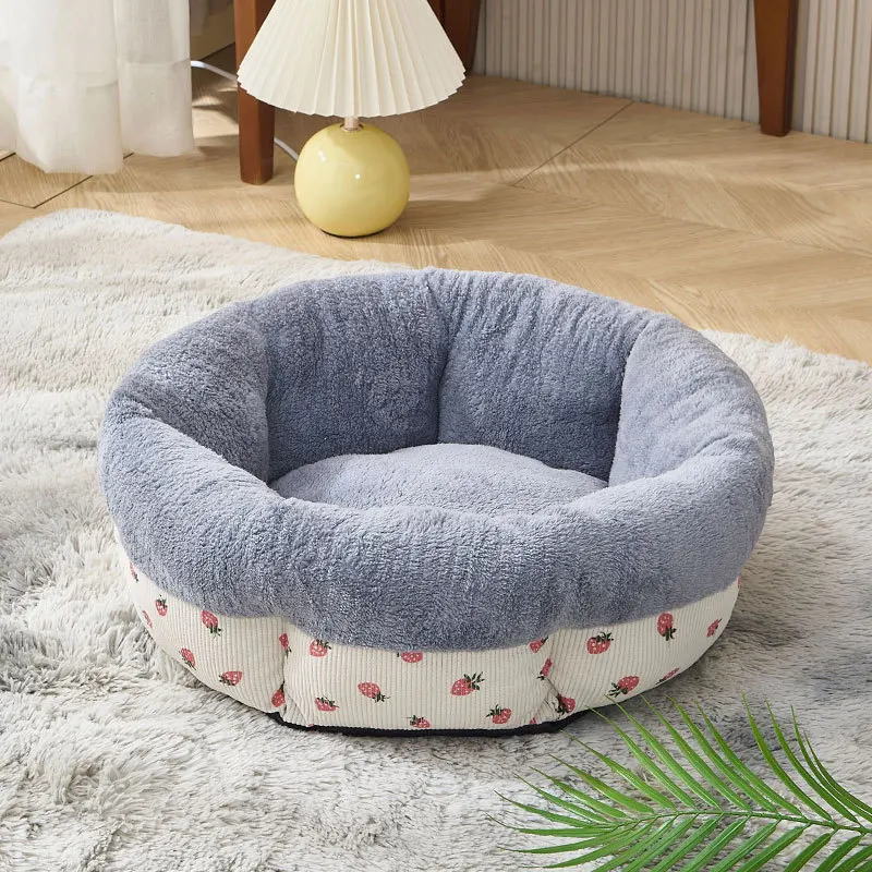 Saco de dormir de lana cálido para mascotas, cama suave semicerrada para gatos femeninos, casa de invierno para gatos Sphynx, cojín grueso para gatitos - imagen 3