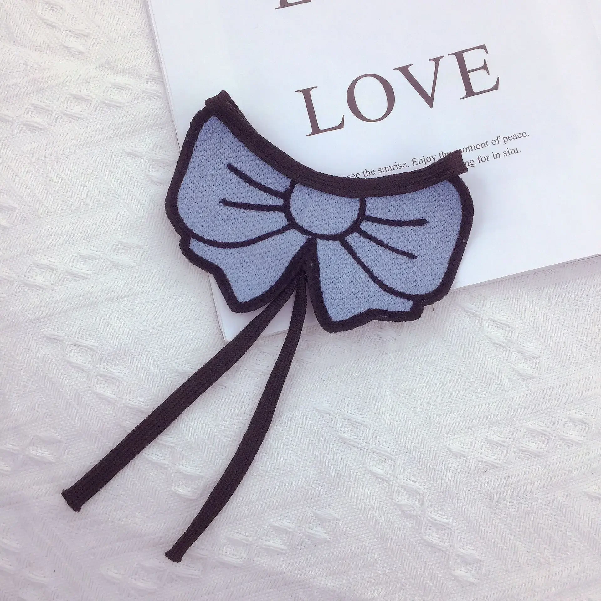 Babero tejido con lazo para mascota, toalla bonita para Saliva, bufanda para gato, accesorios para perros pequeños, trajes para perros - imagen 4