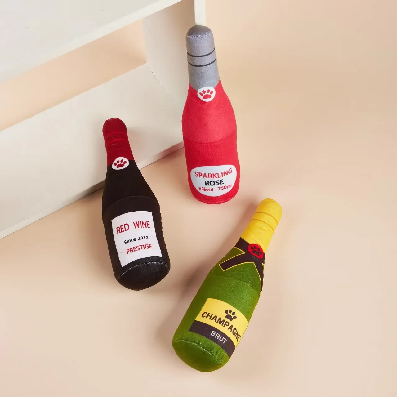 La serie de botellas de vino de simulación de juguete para perros contiene papel de sonido BB llamada juguete molar con punto de sonido - imagen 3