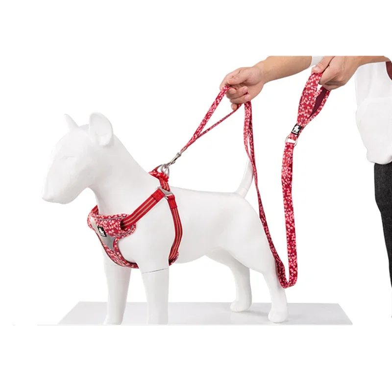 Winhyepet Correa para perro con estampado floral 140 CM Correa de arrastre para caminar para mascotas de estilo étnico duradero a la moda para todo tipo de perros - imagen 3