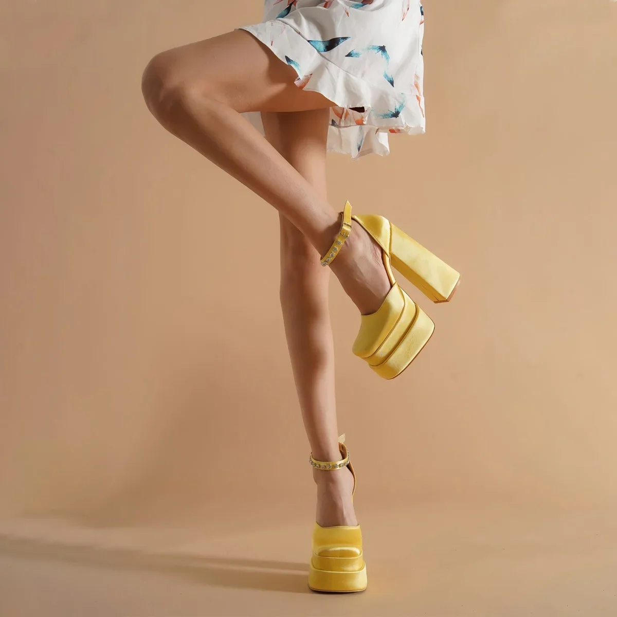 Zapatos de tacón alto Beige con punta redonda para mujer, plataforma de baloncesto con correas, bomba Sexy de 12cm, hebilla más reciente, informal, cuadrado, cruzado, 2024 - imagen 5