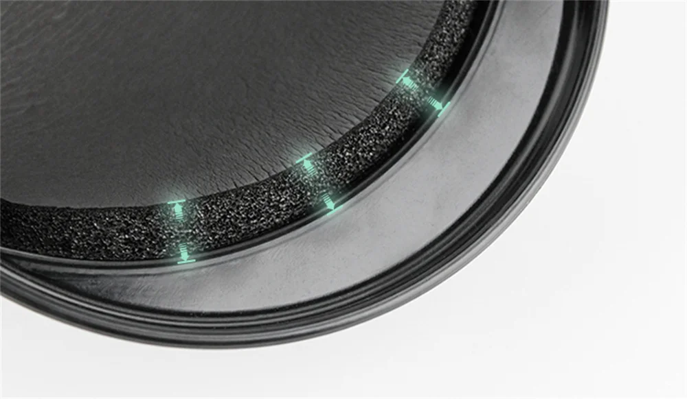 Casco en cachorro mostrando seguridad