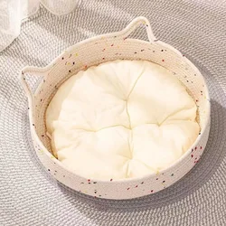 Cama de mimbre para gatos con estera refrescante y casa antiarañazos