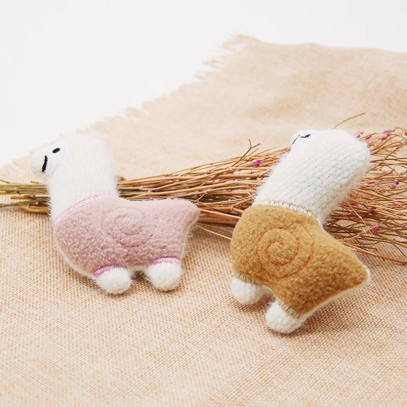 Juguetes de peluche con hierba gatera para gatos, productos de juego interactivos para interiores, forma de Alpaca, suministros para moler dientes resistentes al masticable para mascotas, suministros para gatitos - imagen 2