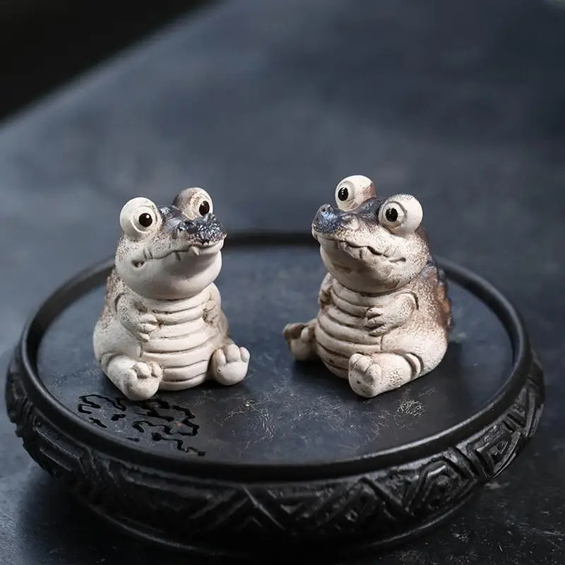 Estatuilla de cocodrilo realista, escultura de decoración, artesanía de resina pintada a mano, estatua de cocodrilo para interiores y exteriores - imagen 3