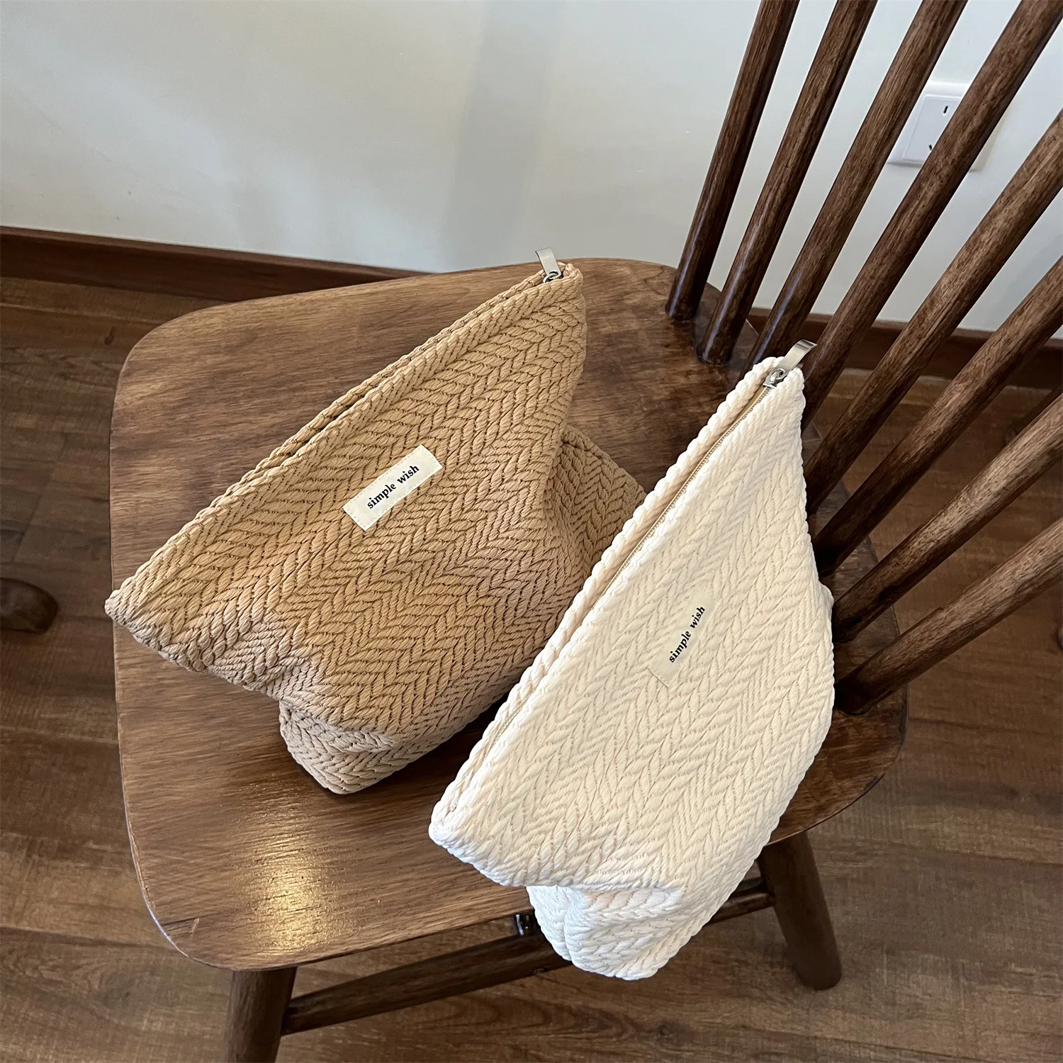 Bolsa artesanal de ganchillo algodón con cremallera para gatos y perros - imagen 4