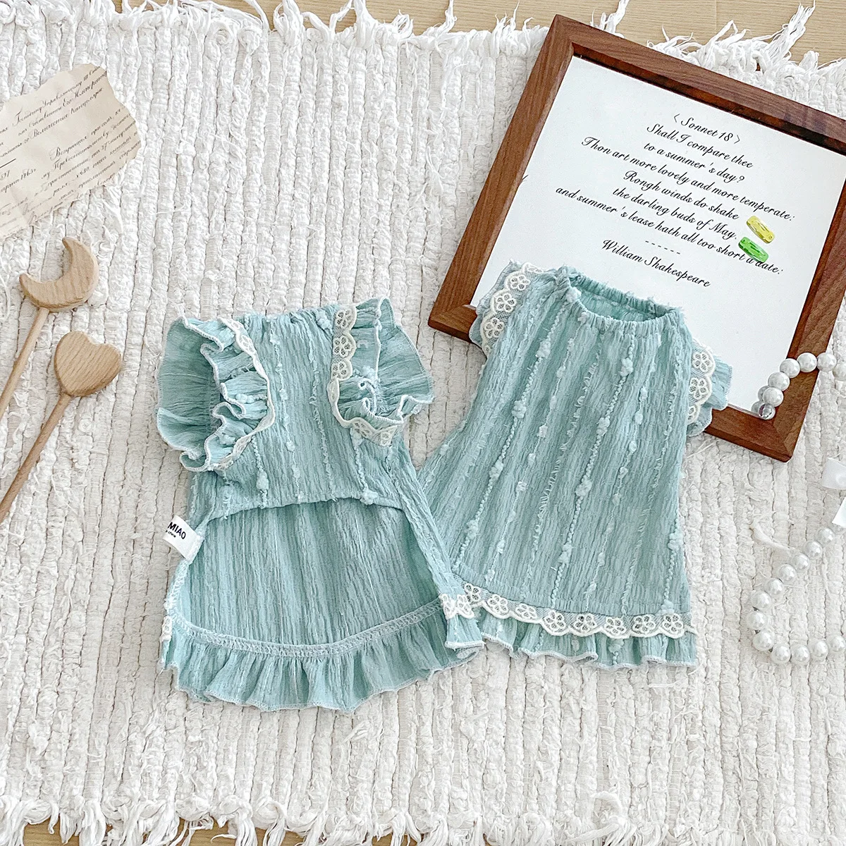 Vestido princesa transpirable con encaje para perros pequeños y medianos - imagen 3