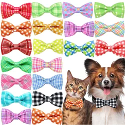 Collar pajarita de cuadros para gatos y perros – Diseño cómodo