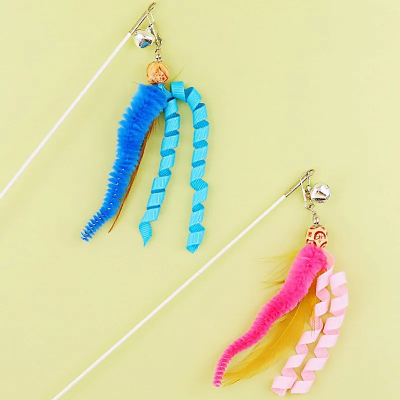 Varita con plumas para gatos – Juguete interactivo con mango flexible - imagen 4