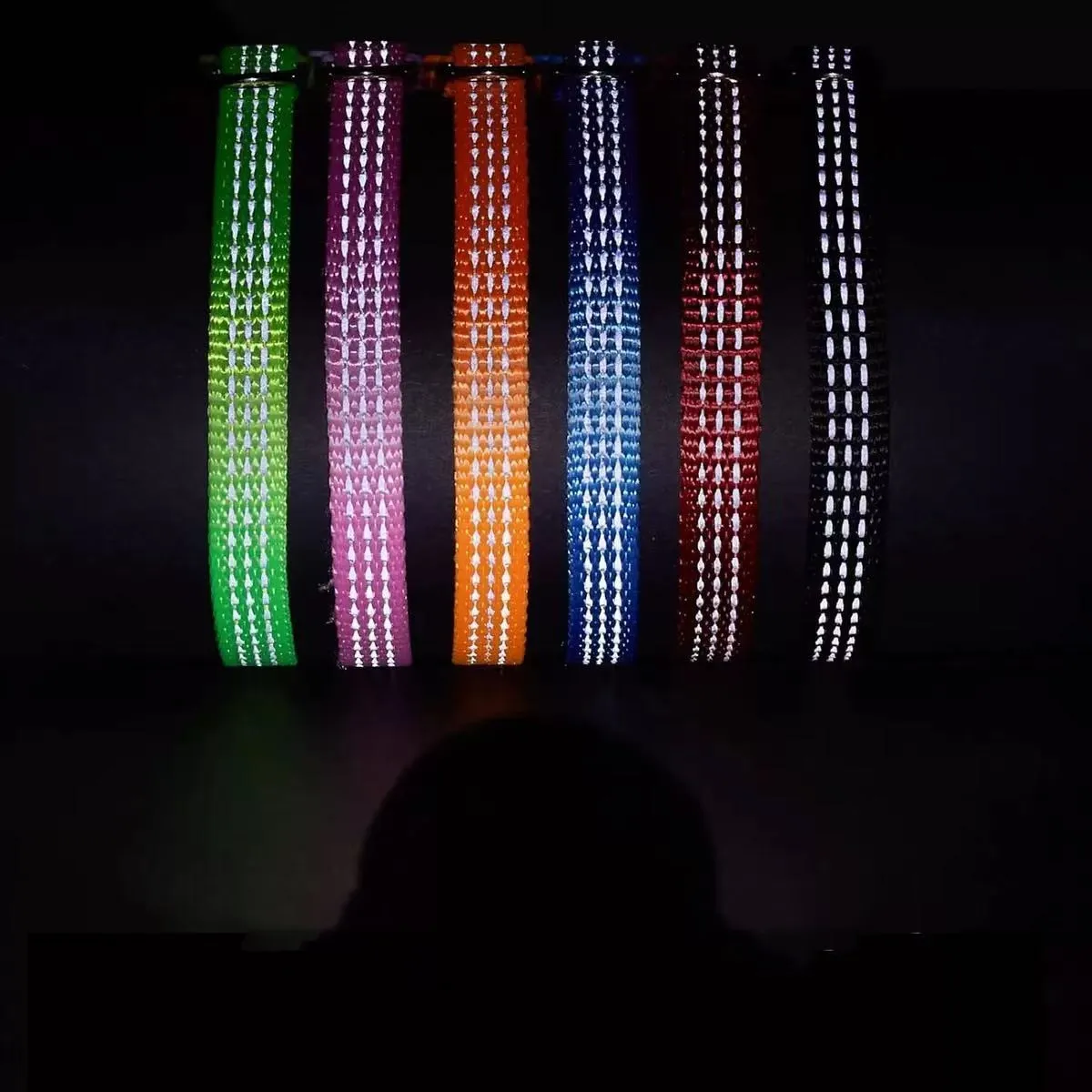 Collar de gato reflectante de liberación rápida, collares de seguridad personalizados para gatos, etiqueta de identificación grabada gratis, placa de identificación con campana bonita - imagen 2