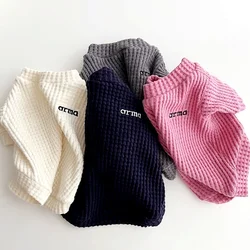 Camisa de otoño para perros y gatos - prendas cálidas para mascotas