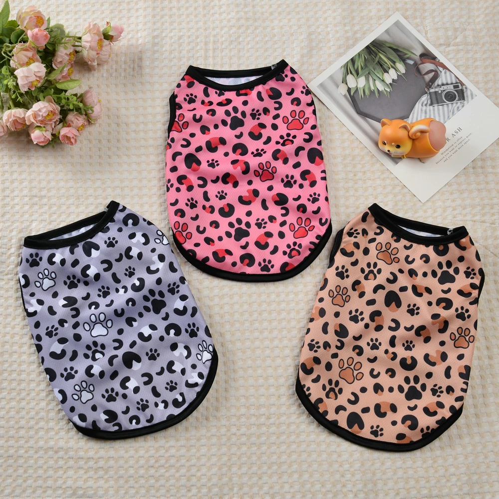 Chaleco con estampado de leopardo para mascotas, ropa de verano para perros pequeños y medianos, abrigo suave y acogedor para cachorros, ropa transpirable para gatos, Chihuahua y Pug - imagen 3