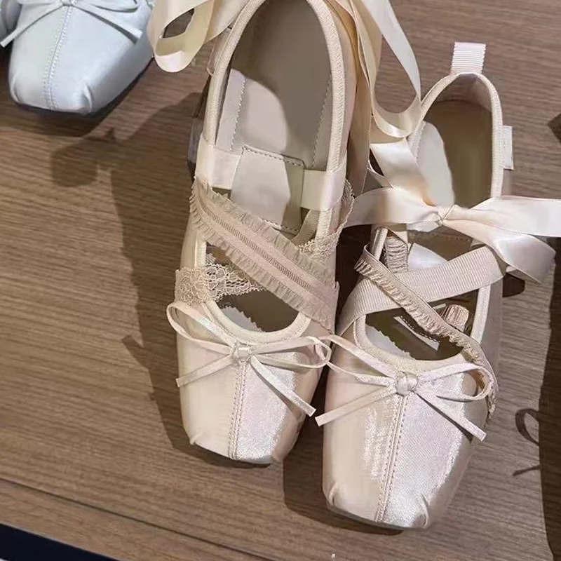 Zapatos planos elegantes con lazo para gatos y perros - imagen 2