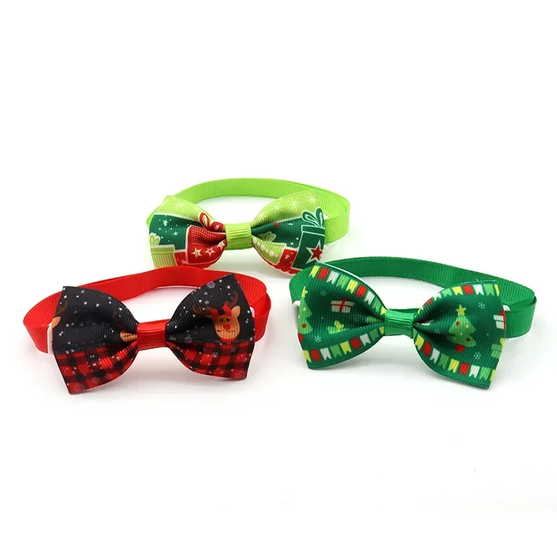 Pajarita navideña para perro y gato, Collar telescópico con patrón de copo de nieve, rojo, verde, accesorios cómodos y duraderos para mascotas, cachorro de 20-38cm - imagen 3