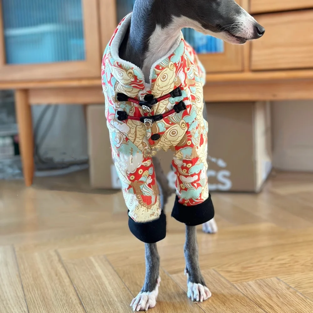 Chaqueta de forro polar con hebilla de nudo chino para Italia Greyhound Invierno cálido Manga larga Abrigo rojo para perros medios Traje de Año Nuevo de Wellington - imagen 3