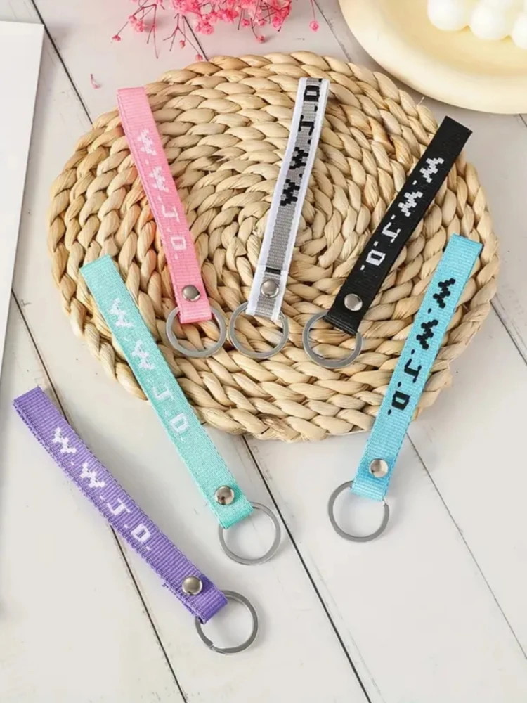 Llavero bordado con letras de WWJD para coche, pulsera de moda fresca, anillo, bolsa, mochila, colgante, regalo, 1 unidad - imagen 2