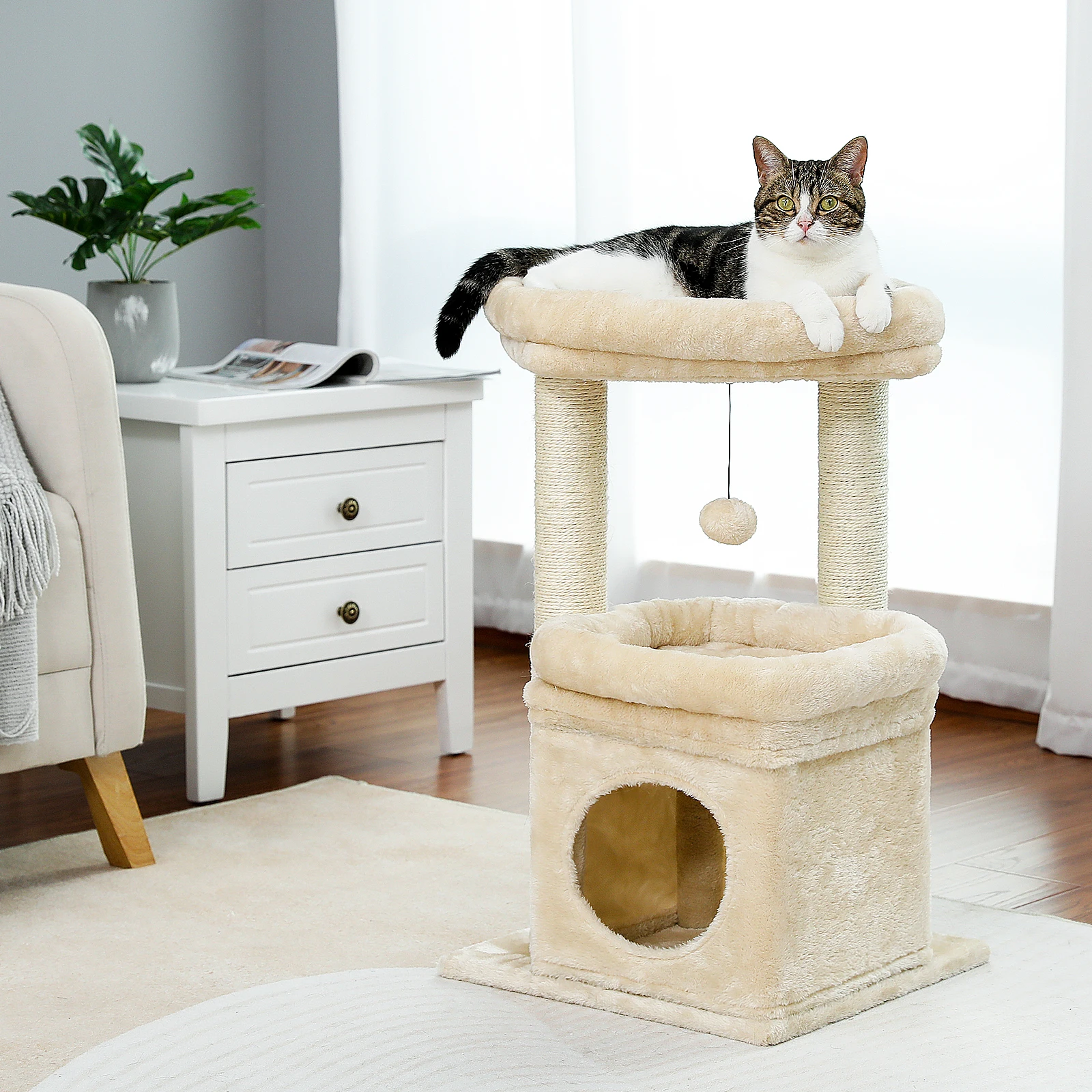 Árbol para gatos Torre para gatos de interior con postes rascadores de sisal natural y pompón de felpa para gatos pequeños, Condo privado y acogedor - imagen 2