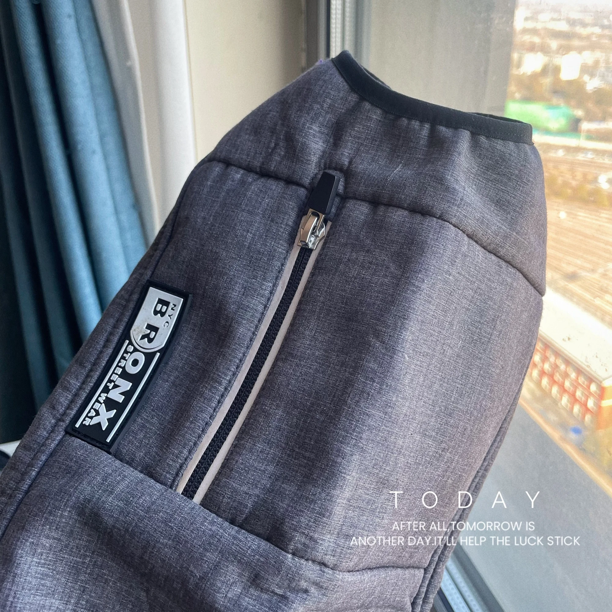 Chaqueta de lana gris a la moda para gato esfinge, abrigo cálido de invierno para gato sin pelo, chaleco grueso de manga corta para gatitos - imagen 2