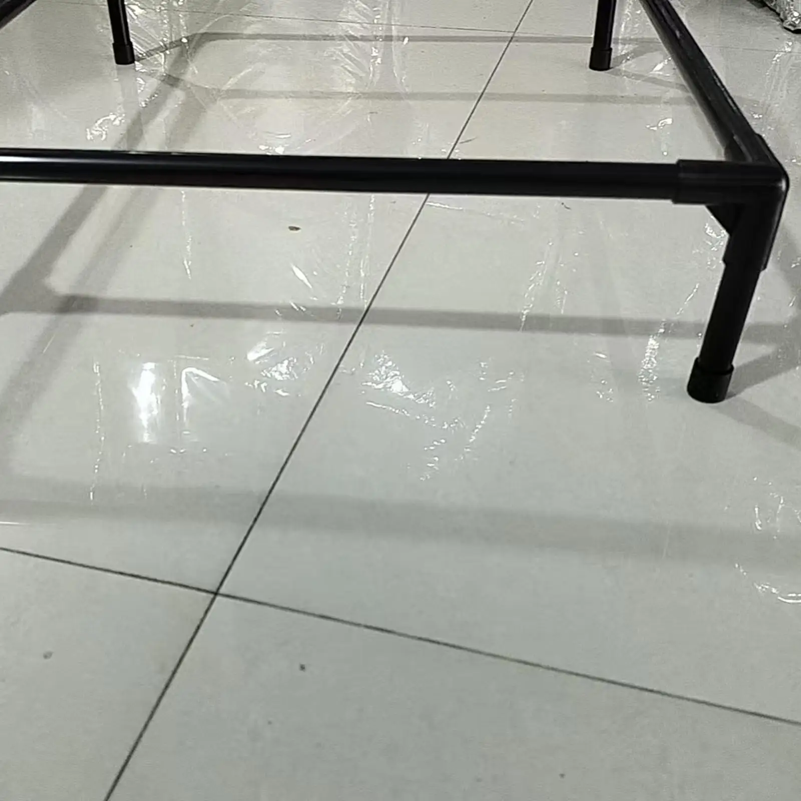 Pet Bed Frame Only Dog House Stand Reliable Support Black Stable with Feet Sturdy Stray Cat Nest Bracket Cat Bed Holder Frame