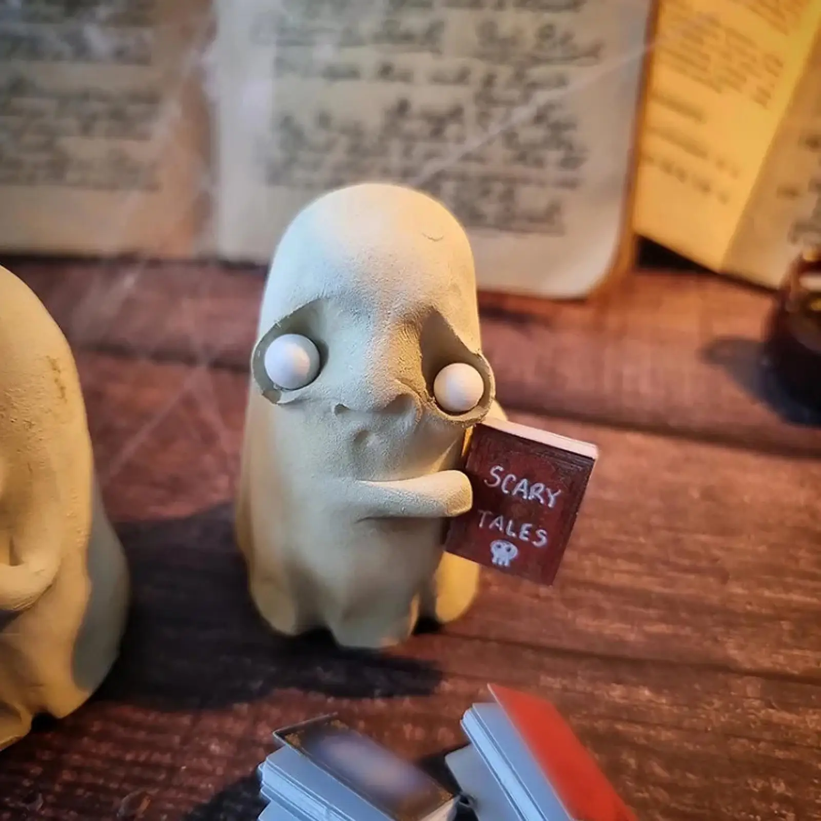 Miniature Ghost Figurine Cute Table Landscaping Accessories Holiday Festival Multifunctional Desktop Halloween Ghost Figurine