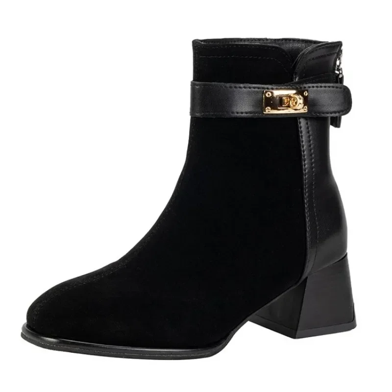 Botas cortas de ante de oveja para mujer, zapatos con punta cuadrada y tacón grueso, modernos y sólidos, para invierno, 2024 - imagen 4