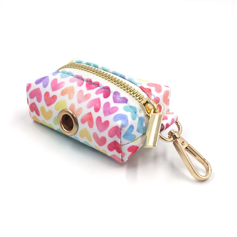 Perro acolchado suave Harenss para perros pequeños Día de San Valentín estampado de corazón Collar de perro personalizado con correa bolsa para excrementos conjunto de regalo para cachorros - imagen 5