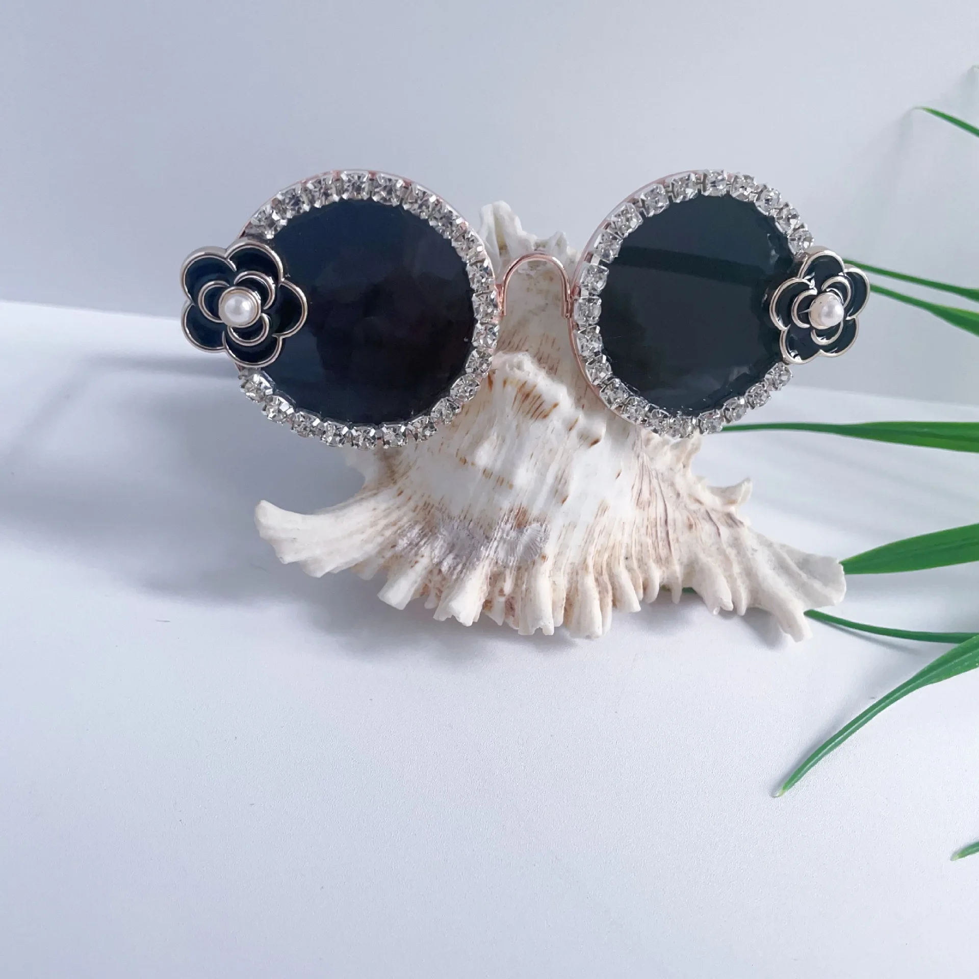 Gafas para mascotas, cadena de diamantes de flores, gafas pequeñas, sombreros para mascotas, gafas para gatos, gafas de sol para perros, suministros para mascotas, accesorios para cachorros