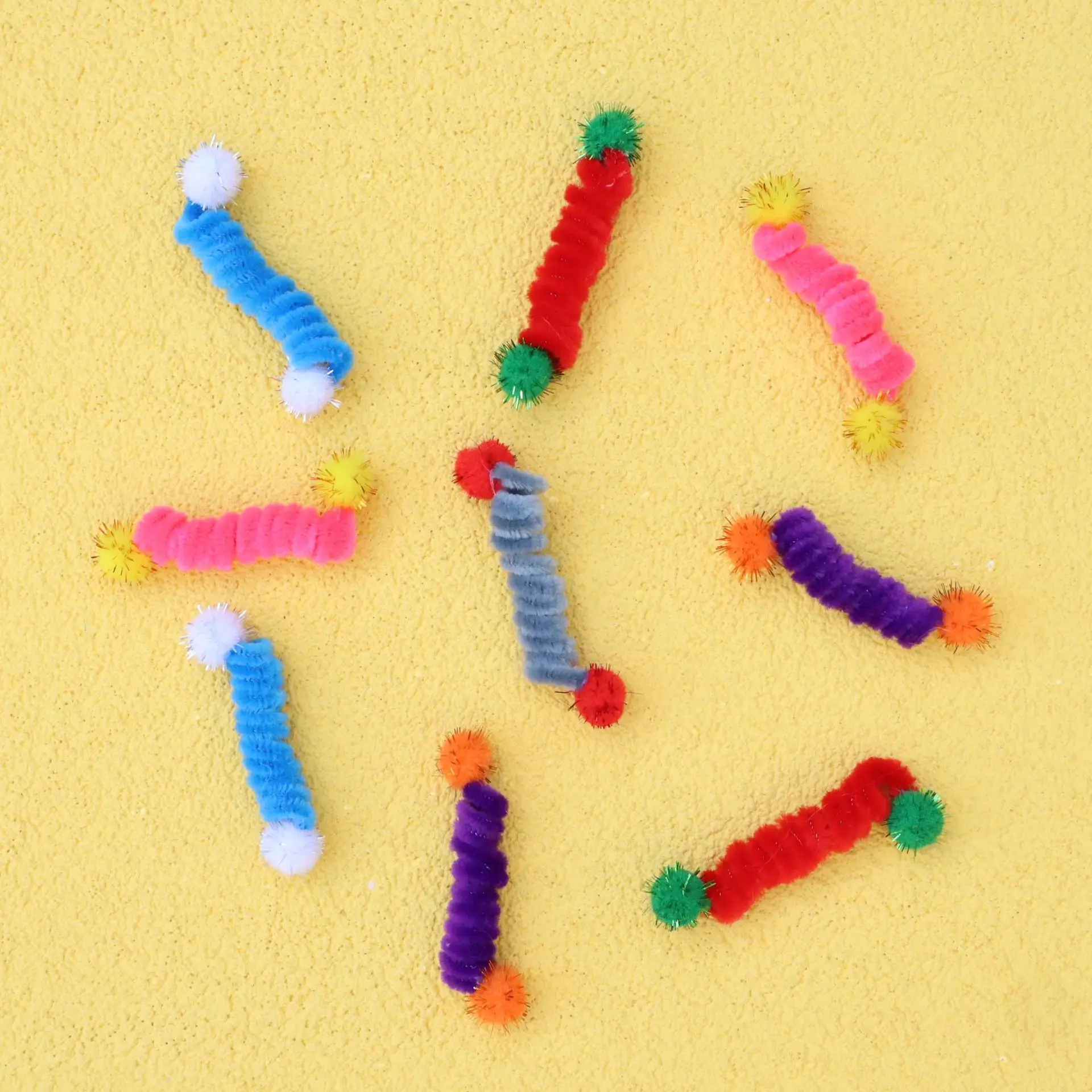 5 uds/10 Uds. Juguete pequeño de peluche para gatos de primavera, bola de caramelo, pelota para lanzar, juguete para mascotas