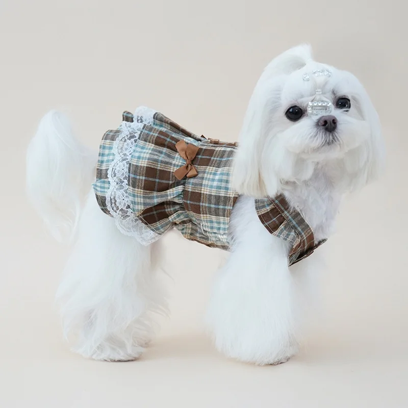 Vestido a cuadros para perros pequeños con falda de encaje y lazo - imagen 2