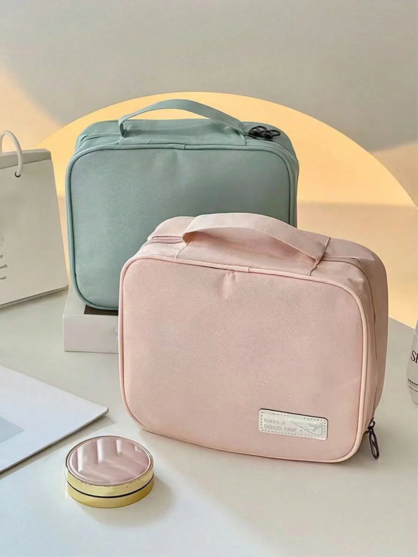 Bolsa de viaje para mascotas – Neceser higiene perros y gatos - imagen 4