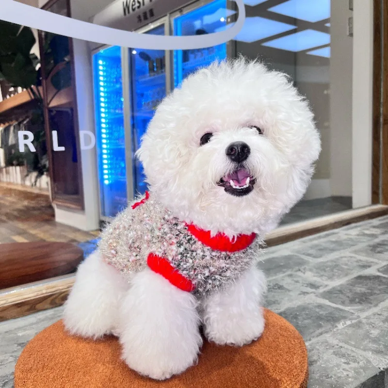 Chaleco con capucha para caniche y perros pequeños – Otoño/Invierno - imagen 4