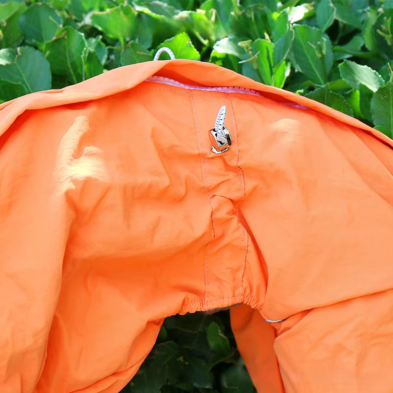 Impermeable para galgos y whippets cuello alto cremallera ajustable