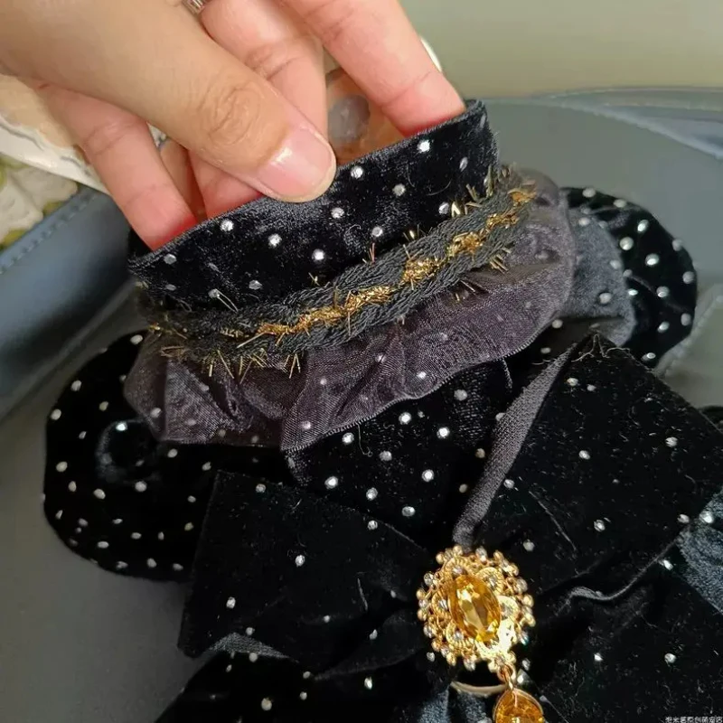 Vestido para Perros de Estimação - Ropa de Moda de Terciopelo Negro Dorado Lindo Chihuahua y Perros pequeños Estampado Estilo femenino Mascotas Mascotas Traje - imagen 2